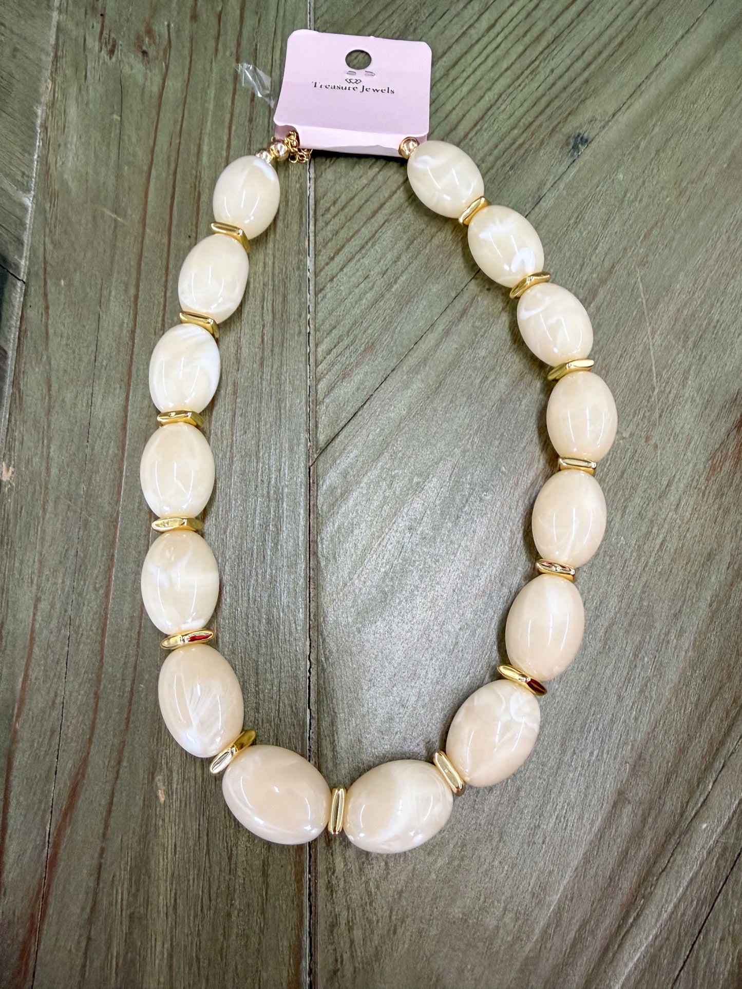 Jelly Pop Cream Necklace
