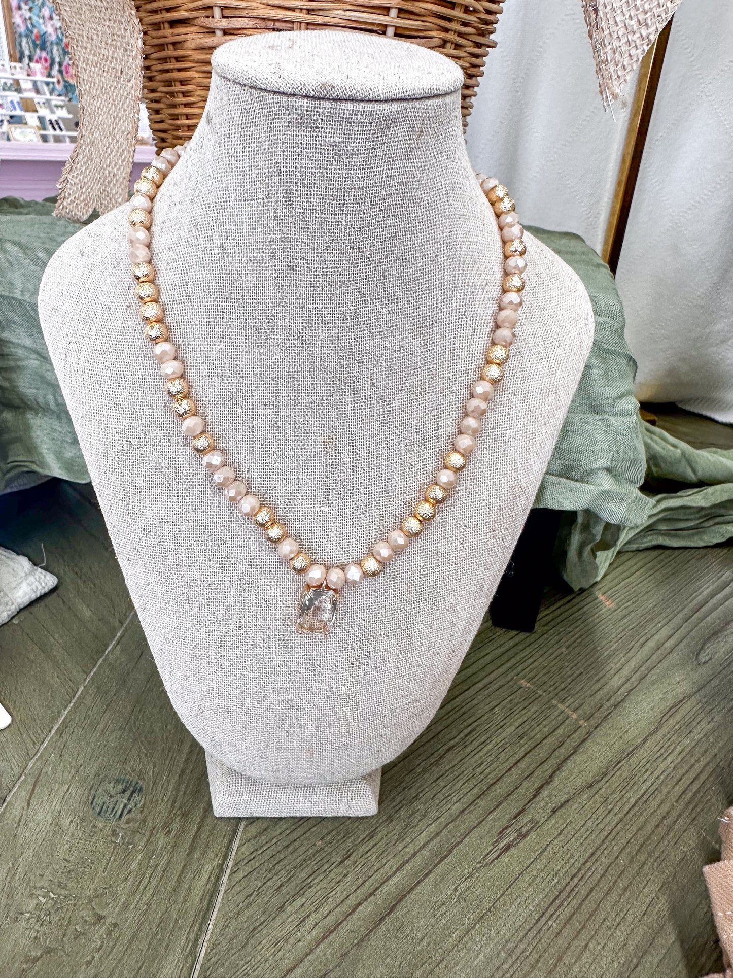 Rose Pink/Gold Necklace